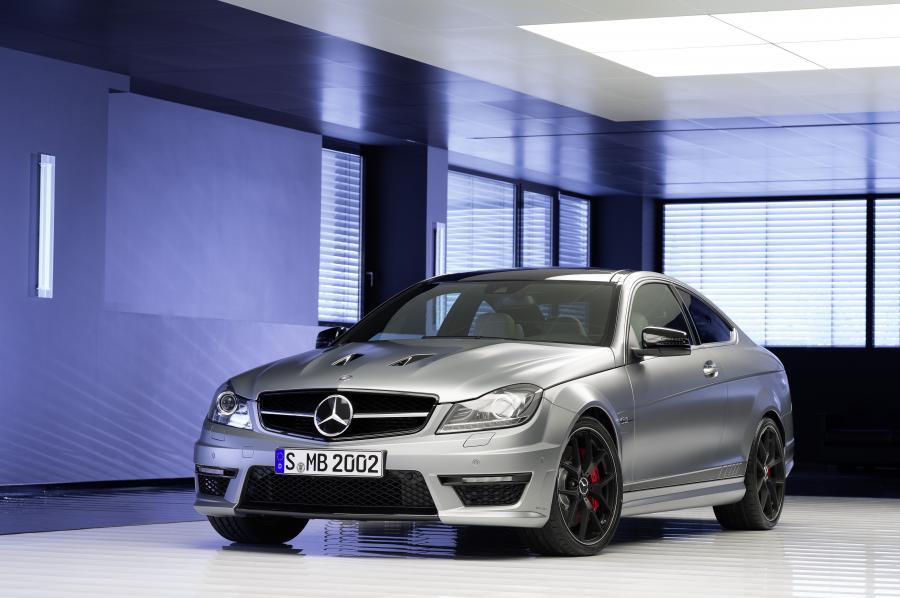  Mercedes-Benz C63 AMG Coupe Edition 507 2013 года  (фото 1 из 20)